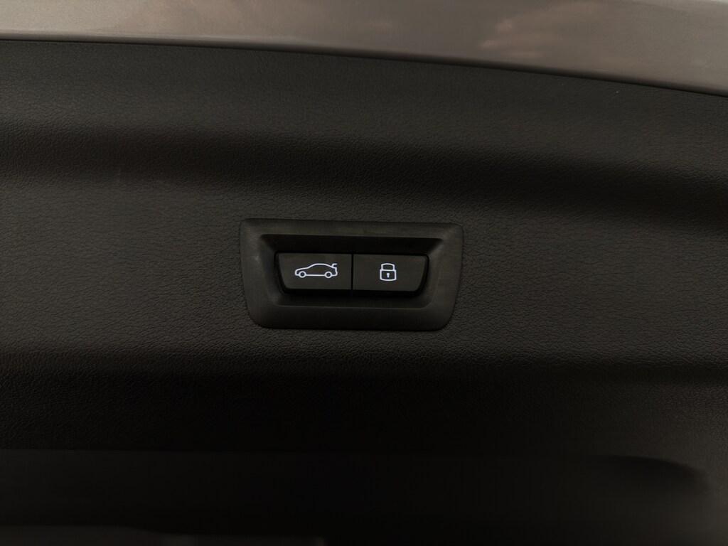 BMW iX1 edrive 20 Special Edition