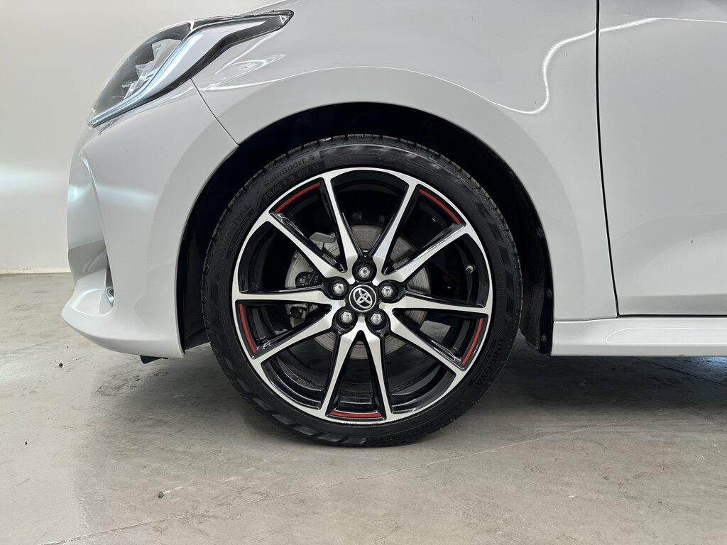 Toyota Yaris 1.5h GR Sport