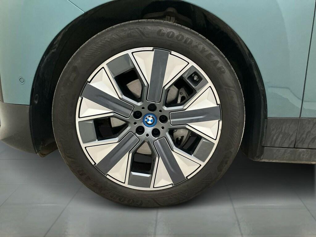 BMW iX xdrive40