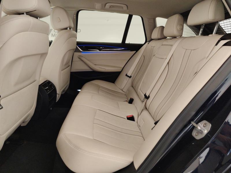 BMW Serie 5 530d Touring xdrive Luxury 249cv auto