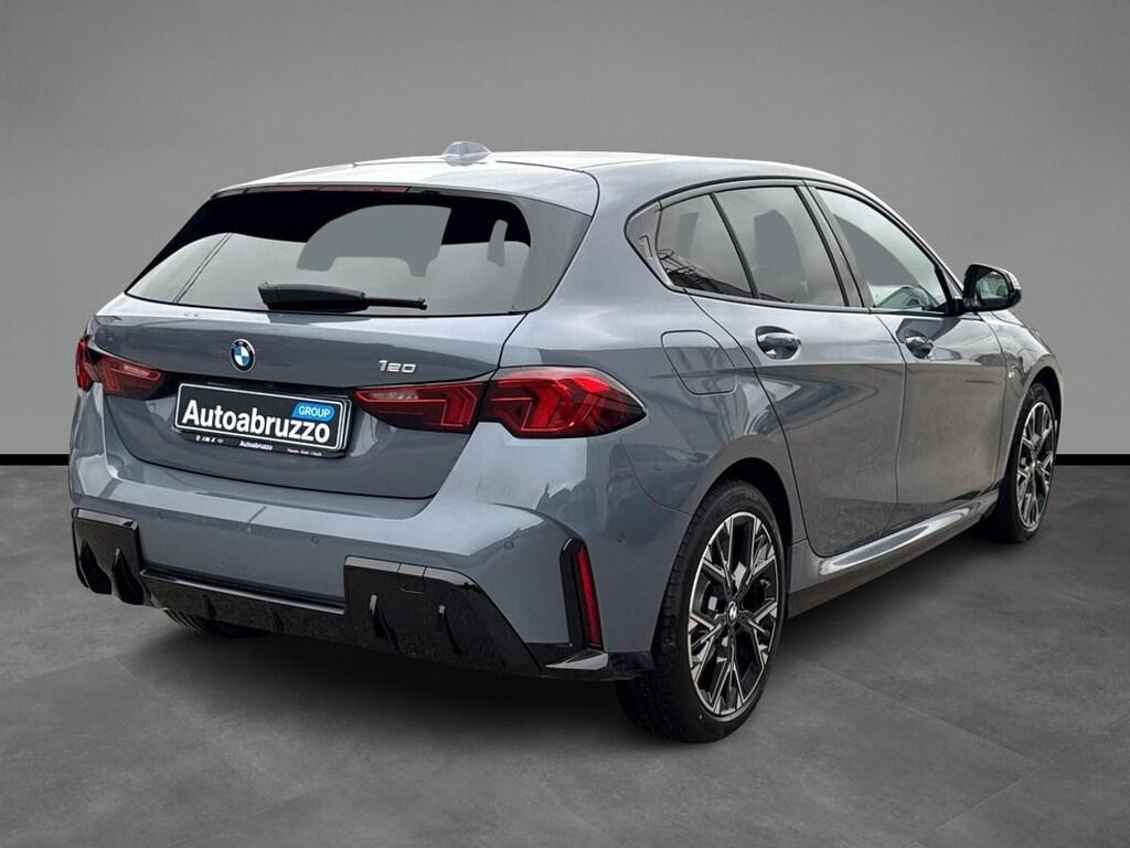 BMW Serie 1 120 48V MSport auto