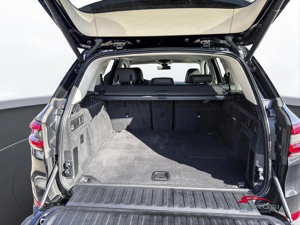 BMW X5 xdrive30d mhev 48V xLine auto