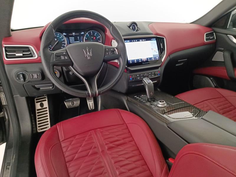 Maserati Ghibli 3.8 V8 Trofeo 580cv rwd auto