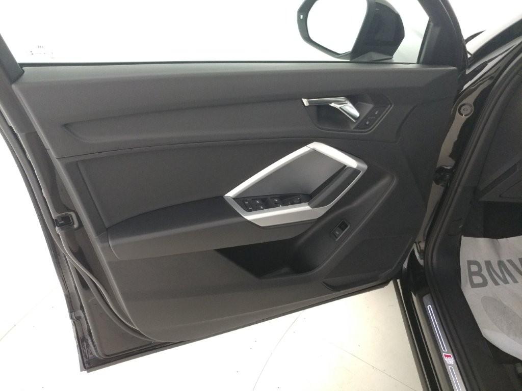 Audi Q3 35 2.0 tdi quattro s-tronic