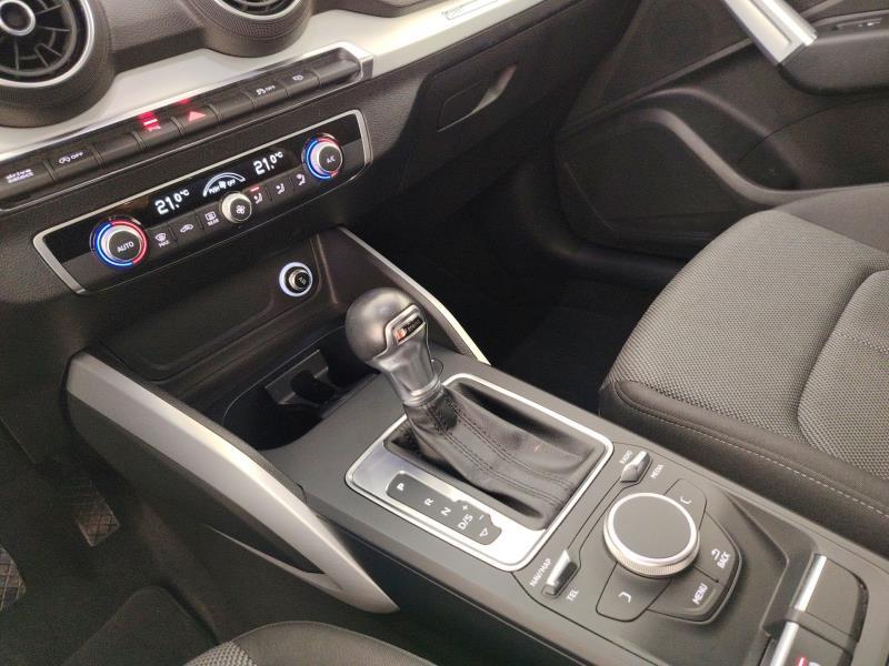 Audi Q2 30 1.6 tdi Business Design s-tronic