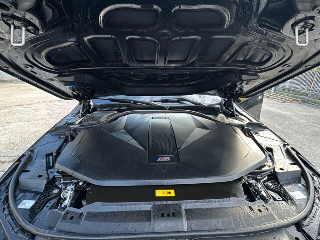 BMW i5 M60 auto