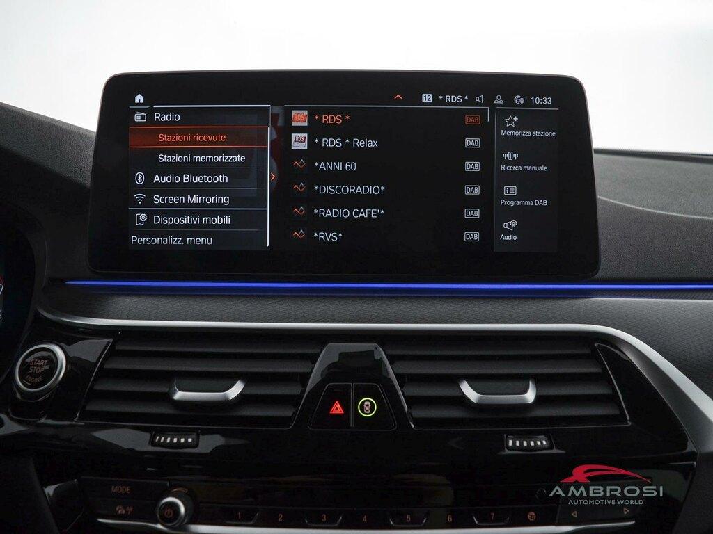 BMW Serie 5 518d Touring mhev 48V Msport auto