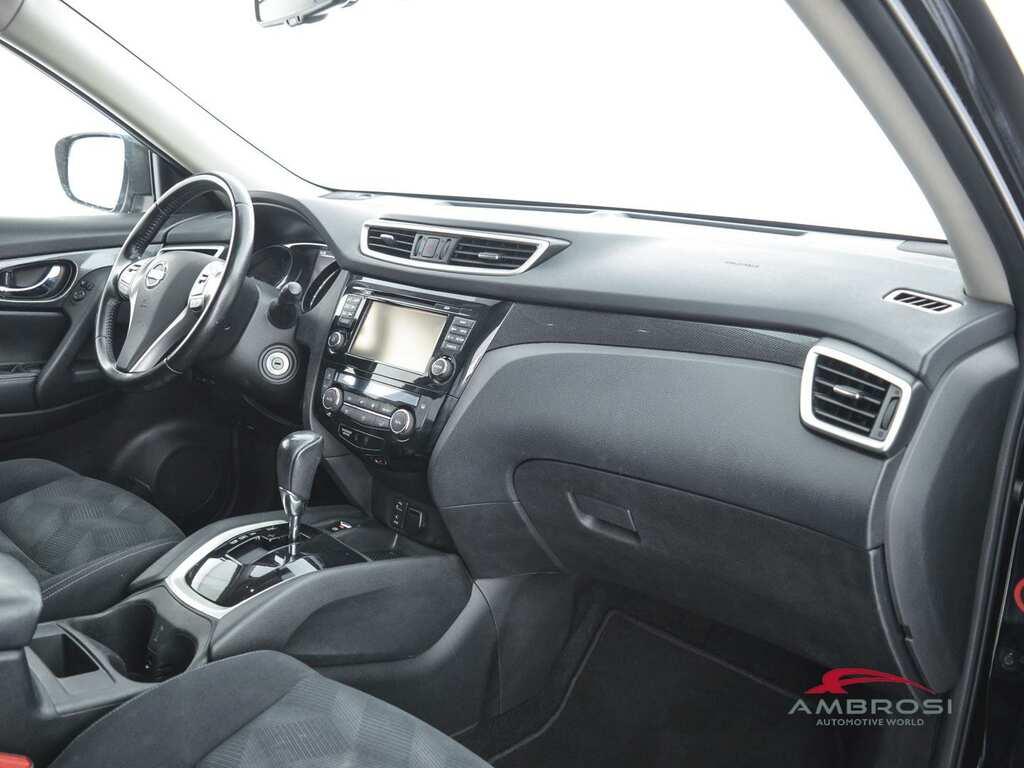 Nissan X-Trail 1.6 dci Tekna 2wd xtronic E6