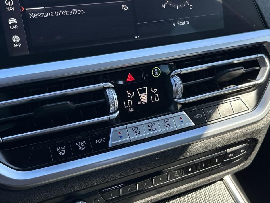 BMW Serie 3 320d Touring mhev 48V Msport auto