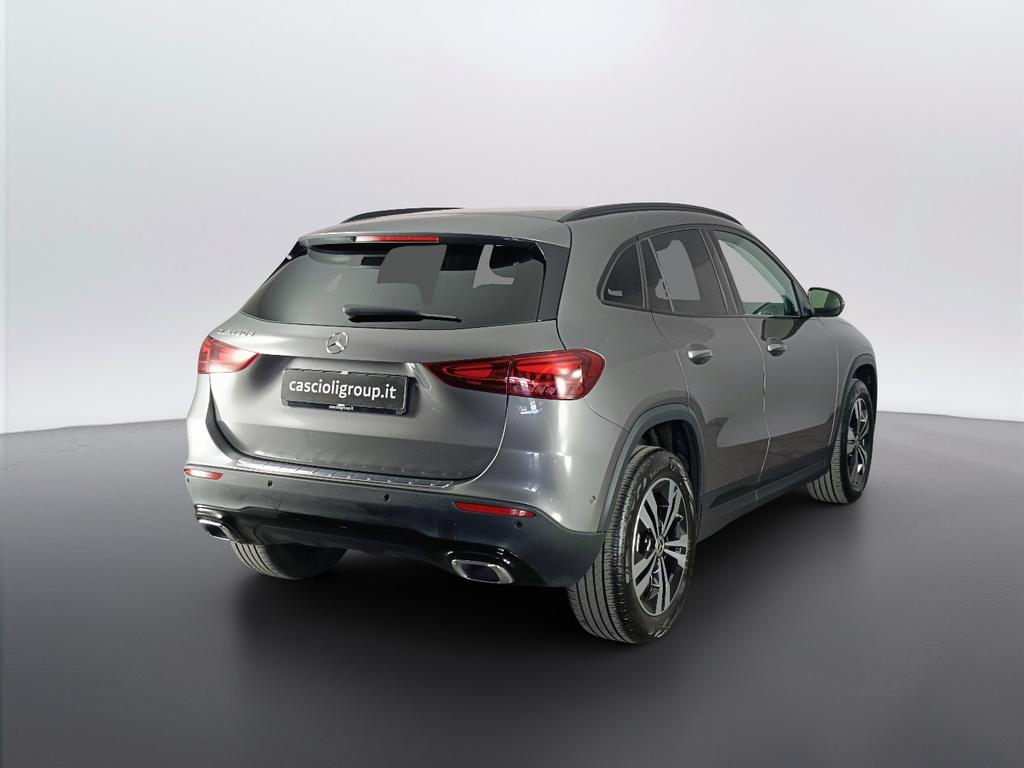 Mercedes GLA 180 d Progressive Advanced Plus auto