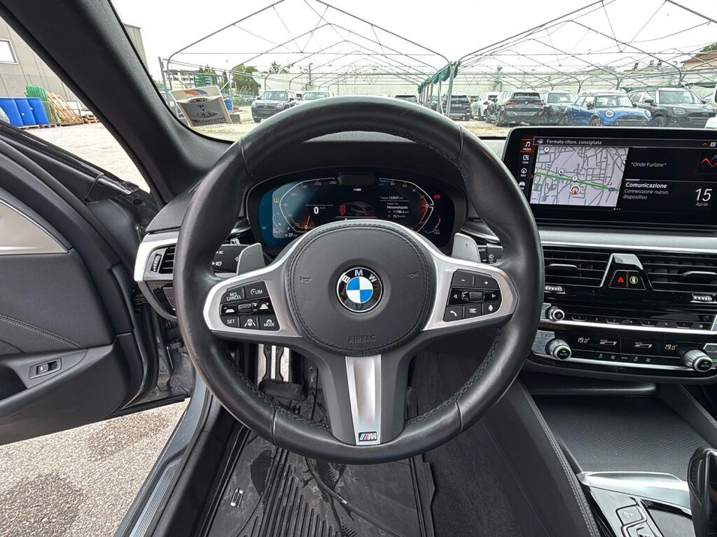 BMW Serie 5 520d Touring mhev 48V xdrive Msport auto