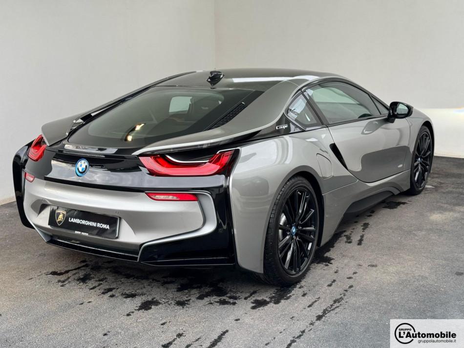 BMW i8 Coupe 1.5 auto