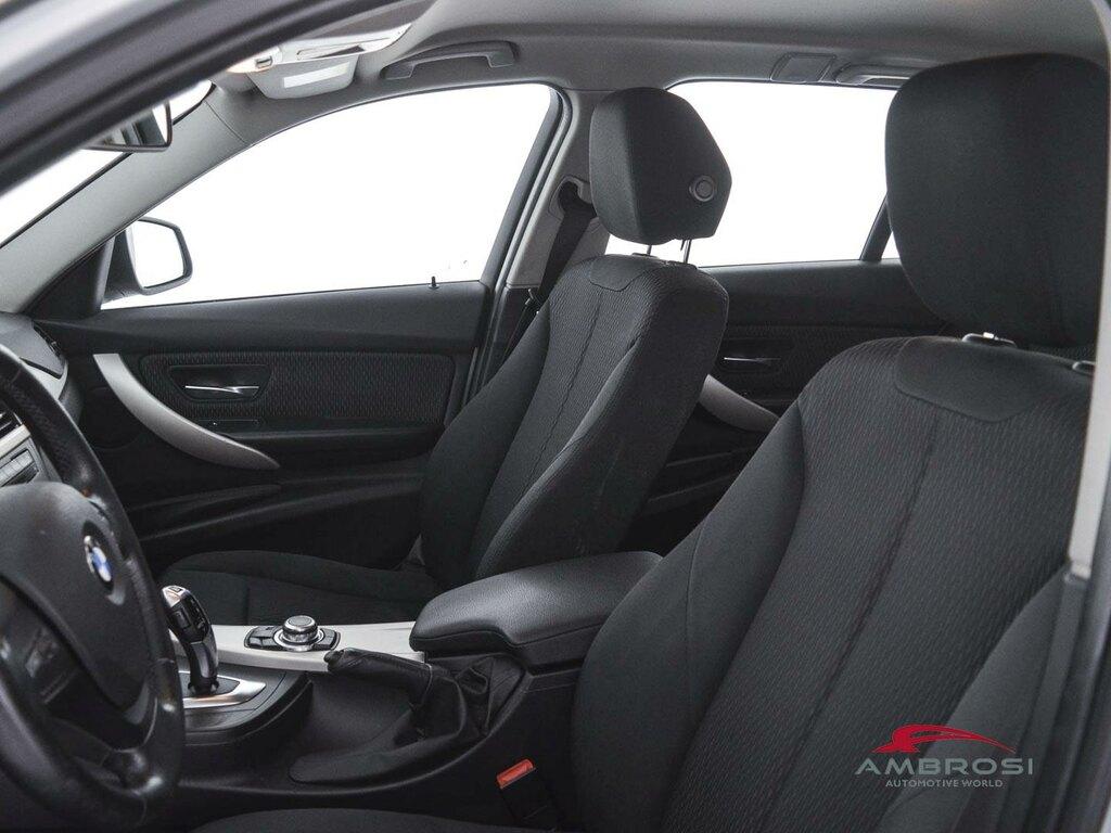 BMW Serie 3 318d Touring Business auto