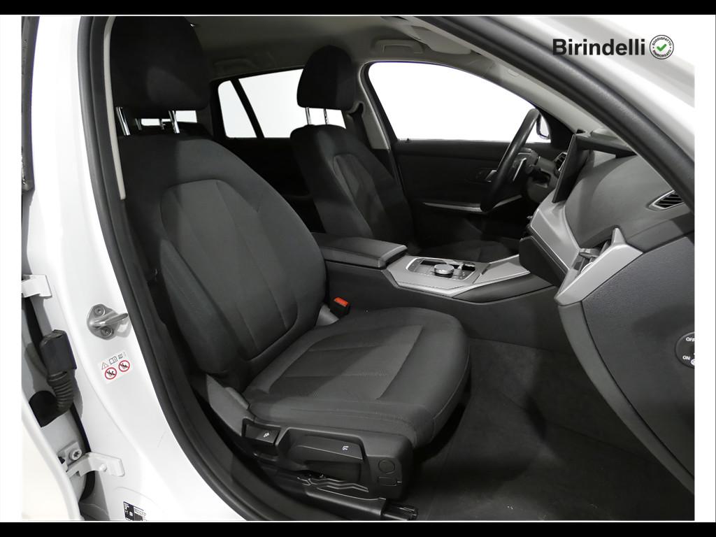 BMW Serie 3 316d Touring mhev 48V auto