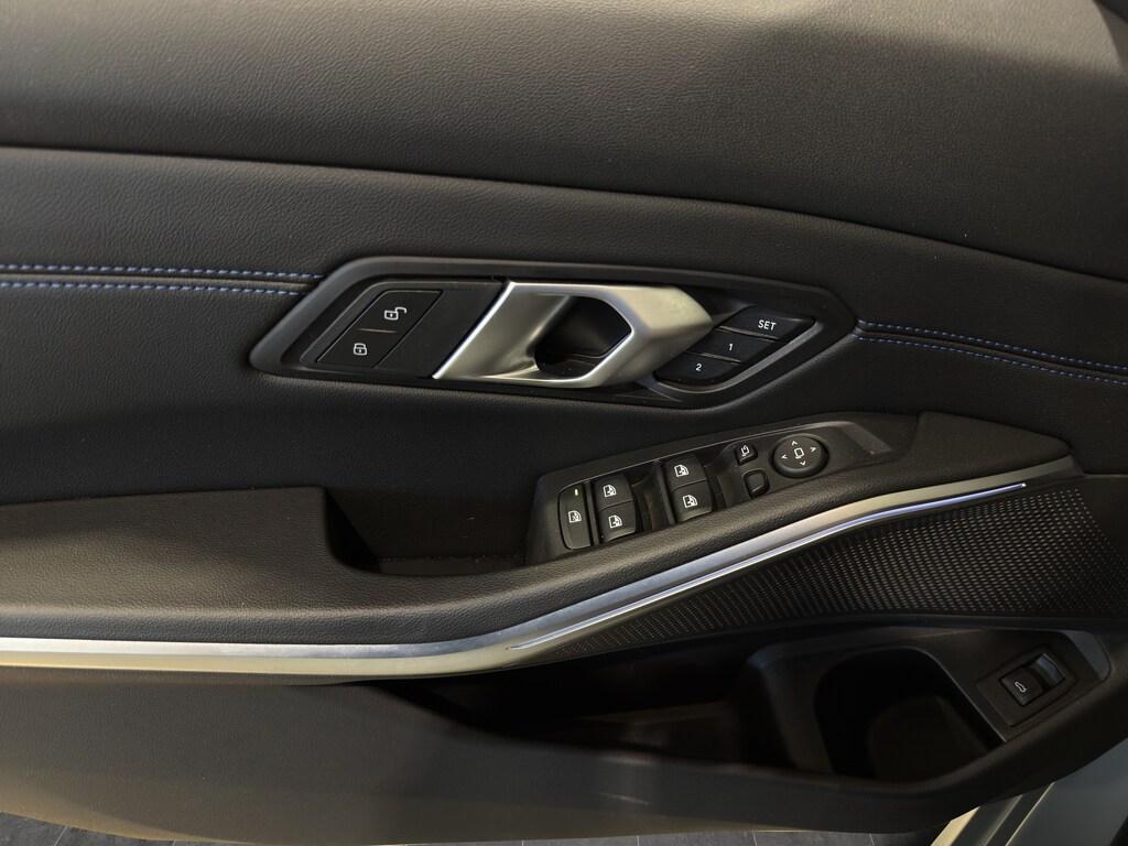BMW Serie 3 320d mhev 48V xdrive M Sport Pro auto