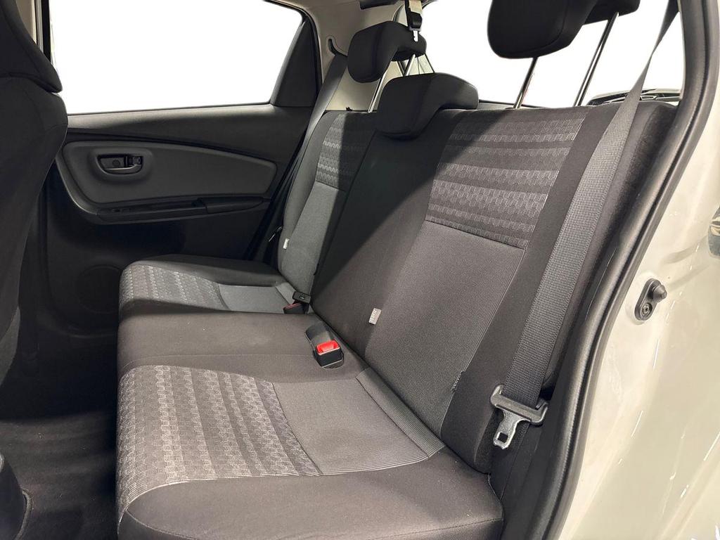 Toyota Yaris 1.4 d-4d Cool 5p E6