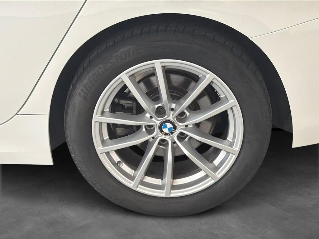 BMW Serie 3 318d Touring mhev 48V auto