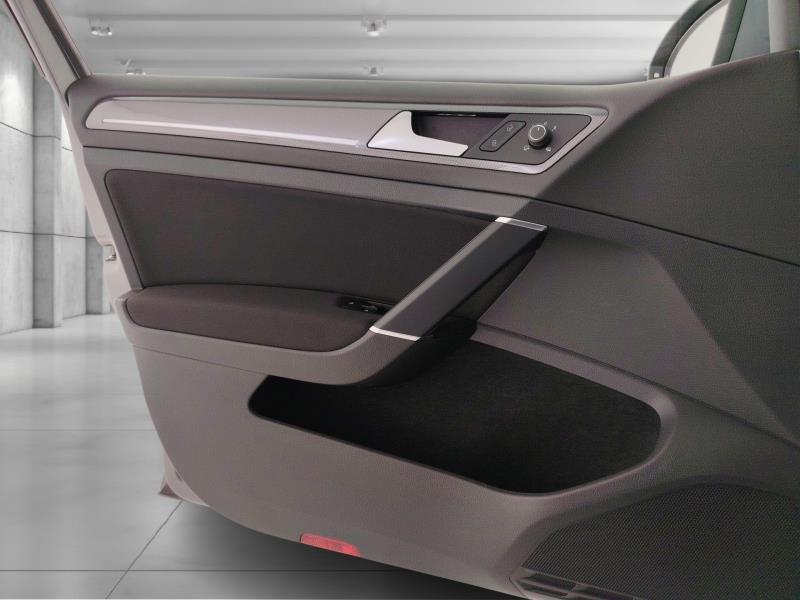 Volkswagen Golf 5p 1.6 tdi Sport 115cv