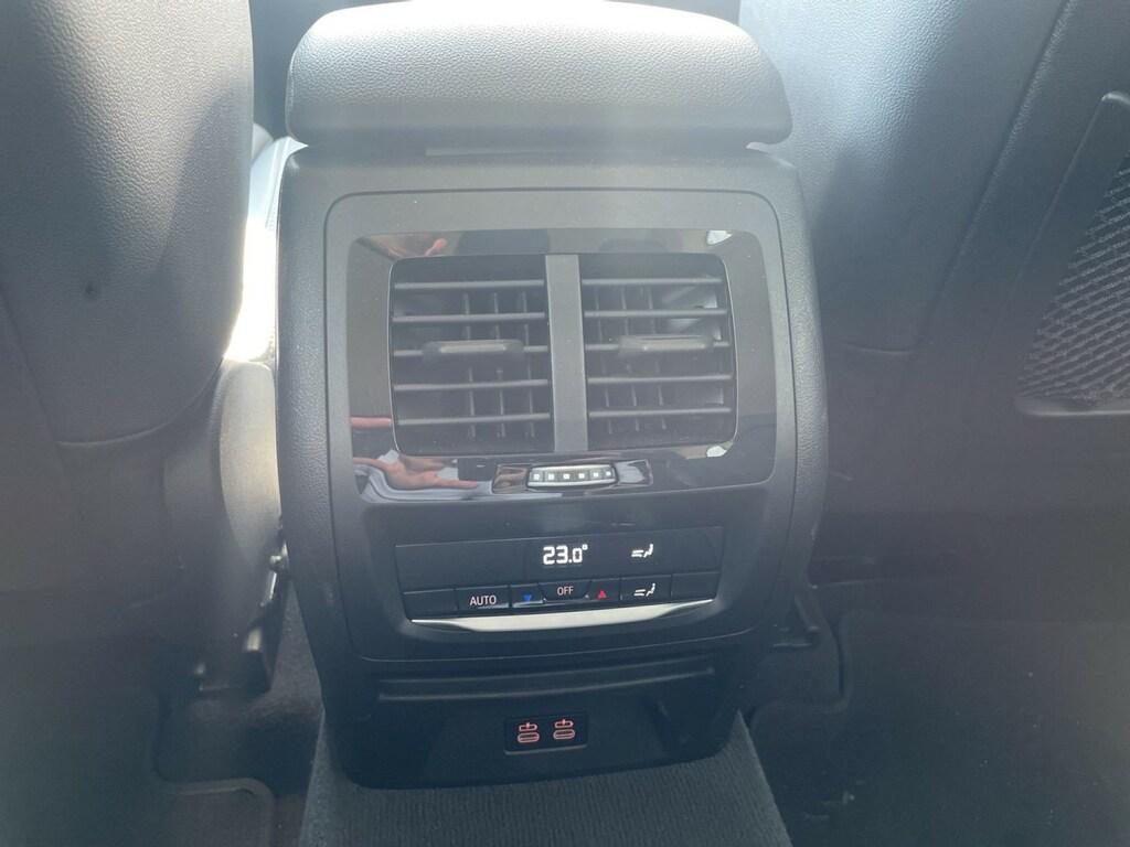 BMW X3 xdrive20d mhev 48V auto