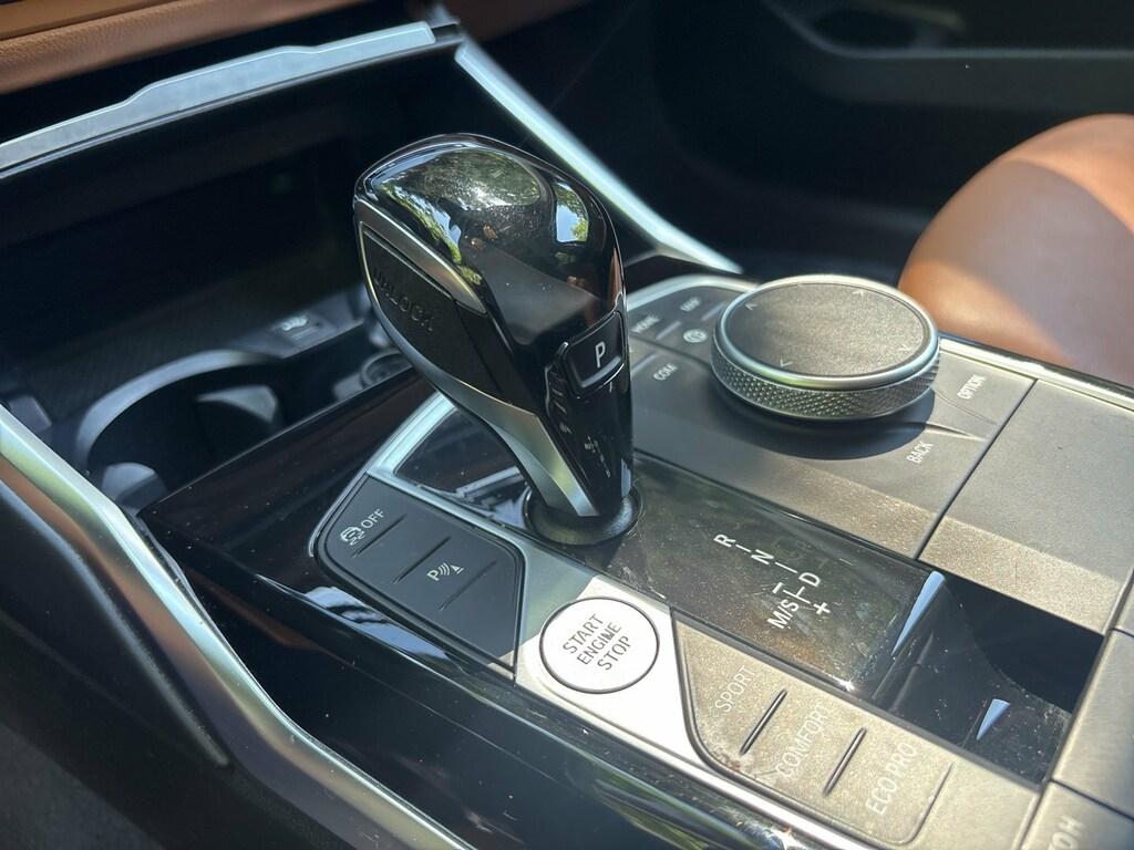 BMW Serie 3 320d Touring mhev 48V xdrive Luxury auto