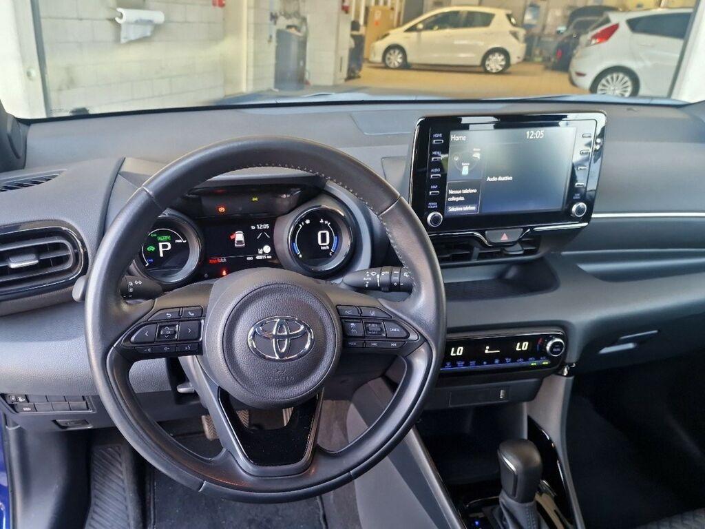 Toyota Yaris 1.5 hybrid Lounge