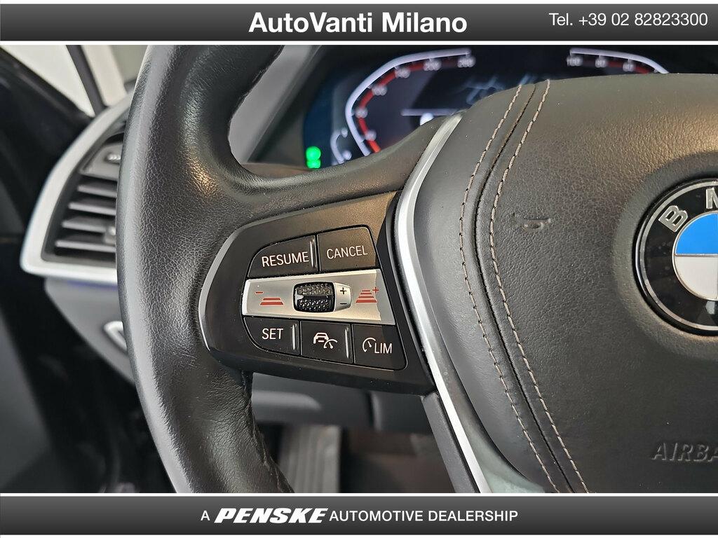 BMW X5 xdrive30d mhev 48V xLine auto