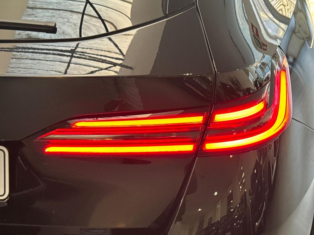 BMW Serie 5 520d Touring 48V xdrive Msport auto