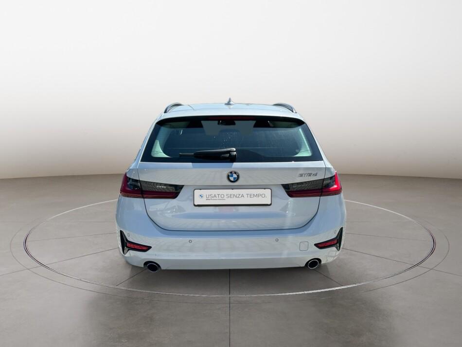 BMW Serie 3 316d Touring mhev 48V Luxury auto