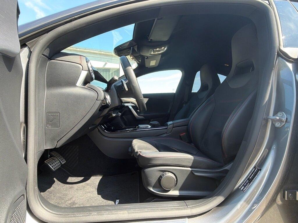 Mercedes CLA 200 d Premium auto