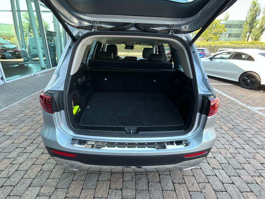Mercedes GLB 180 d Progressive Advanced auto