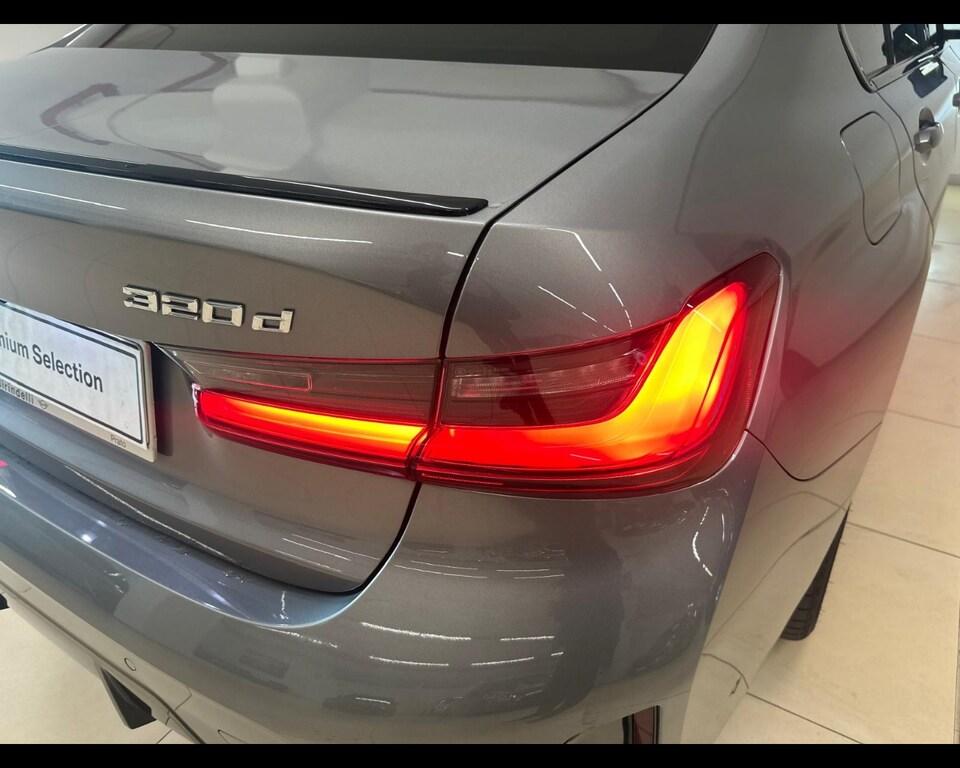 BMW Serie 3 320d mhev 48V Msport auto