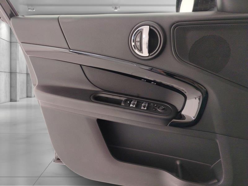 Mini Cooper D Countryman 2.0 TwinPower Turbo Cooper D Boost Steptronic