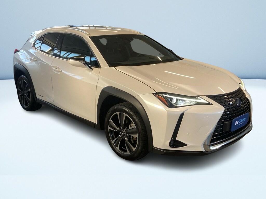 Lexus UX 250h Premium 4wd cvt