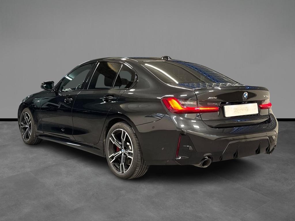 BMW Serie 3 320d mhev 48V xdrive auto