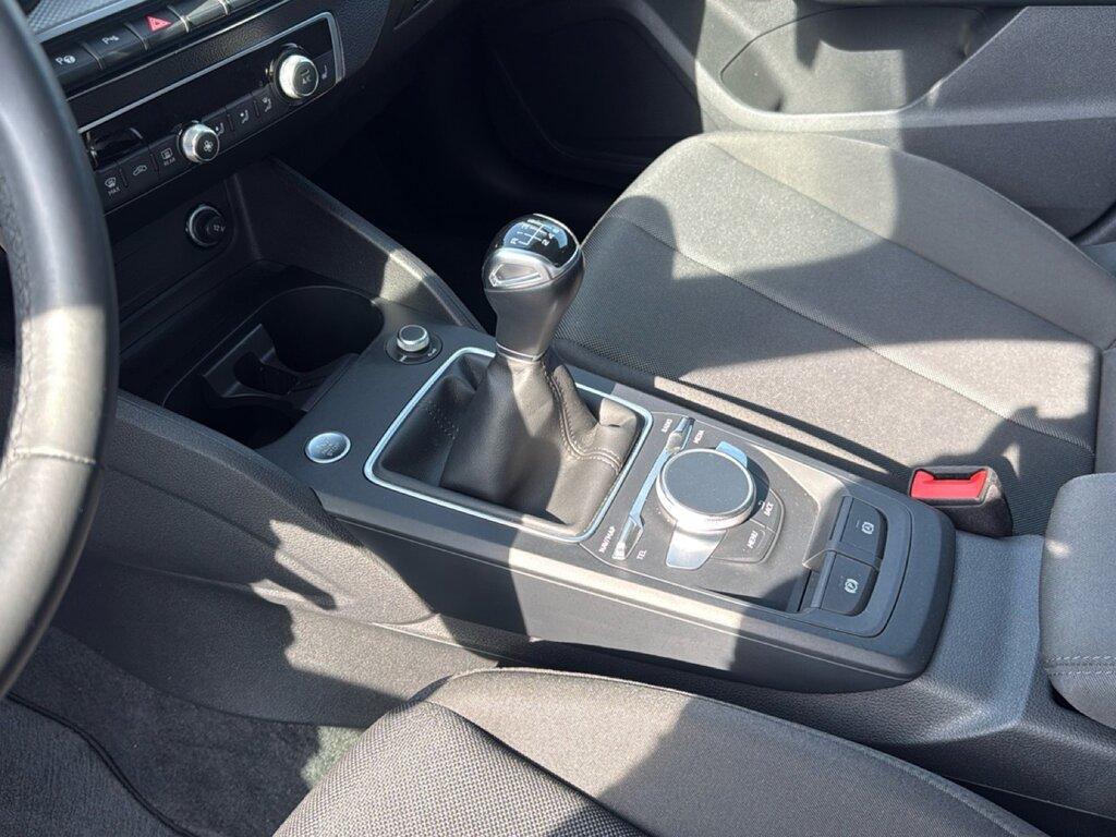 Audi Q2 30 1.0 tfsi S line Edition