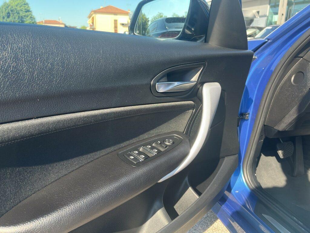 BMW Serie 1 118i Msport 5p auto