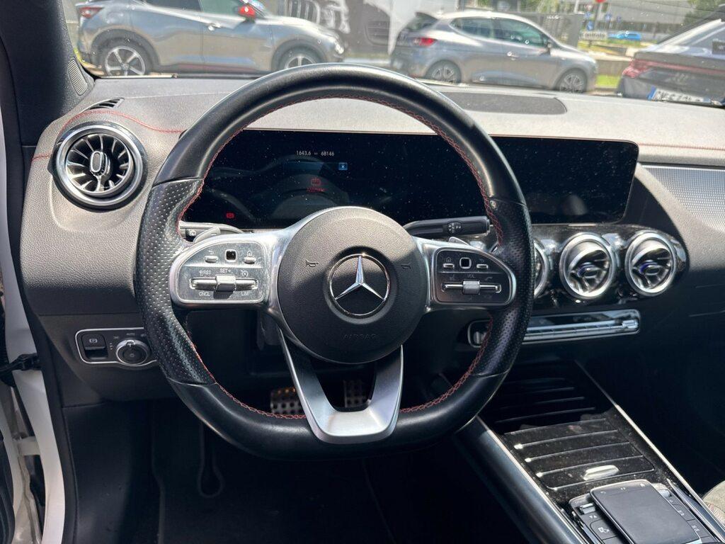 Mercedes EQA 300 Premium 4matic
