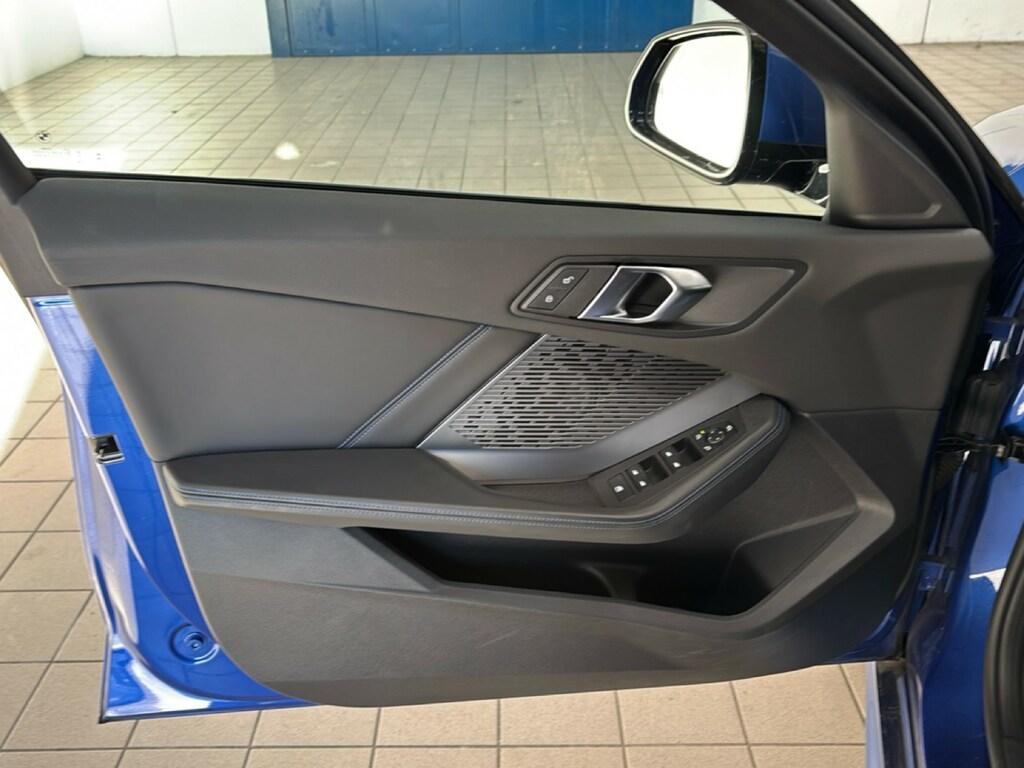BMW Serie 1 120 48V MSport auto