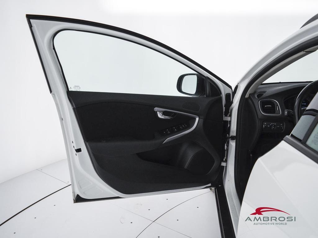 Volvo V40 Cross Country 2.0 D2 Pro geartronic