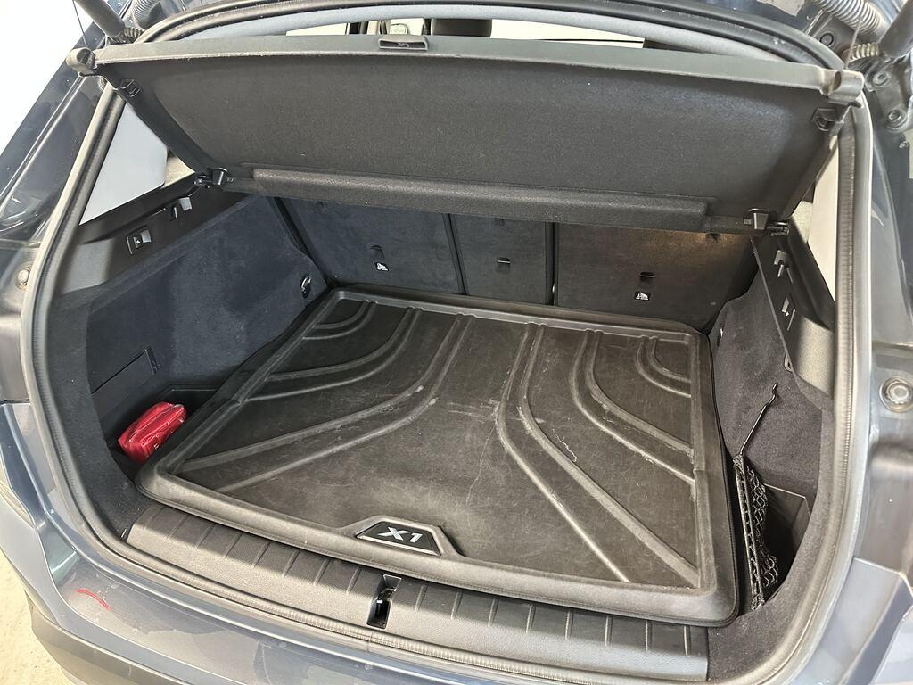 BMW X1 sdrive18d Business auto