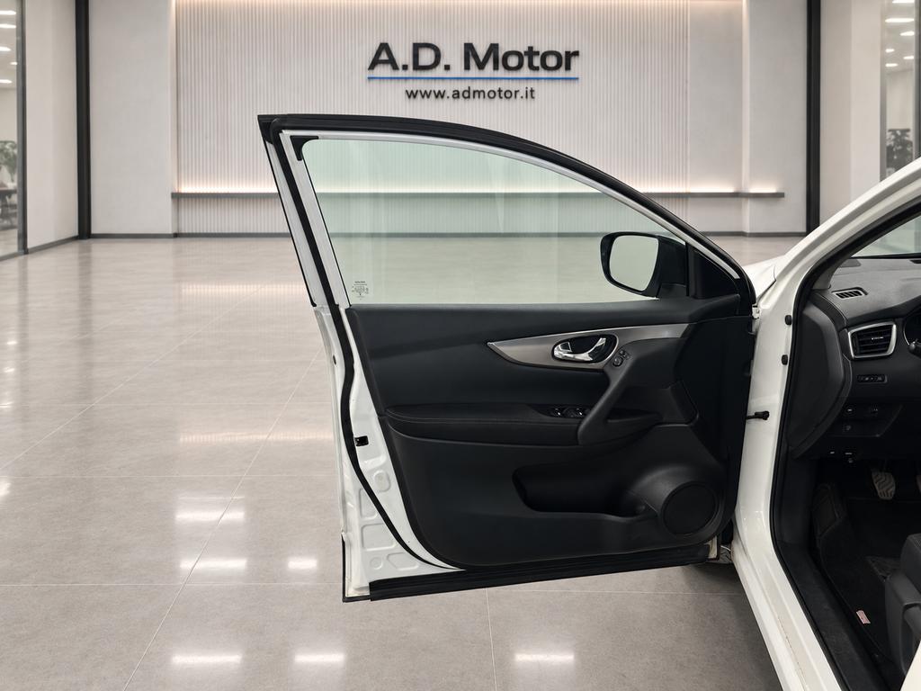 Nissan Qashqai 1.6 dci N-Connecta 2wd 130cv