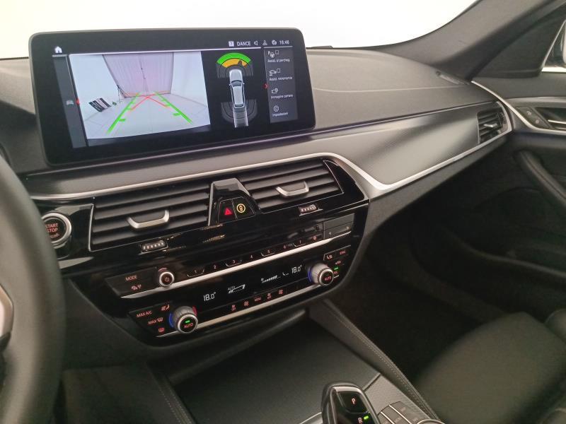 BMW Serie 5 530d Touring mhev 48V xdrive Msport auto