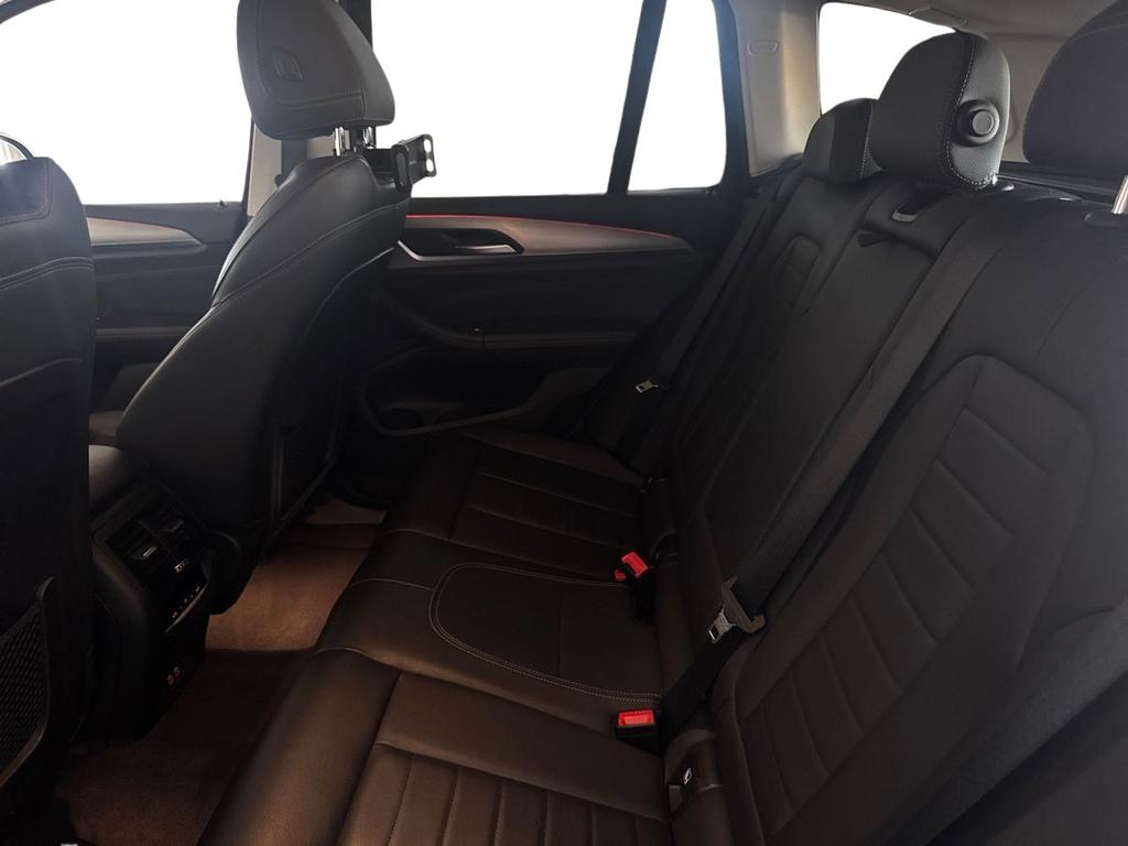 BMW X3 xdrive20d mhev 48V xLine auto