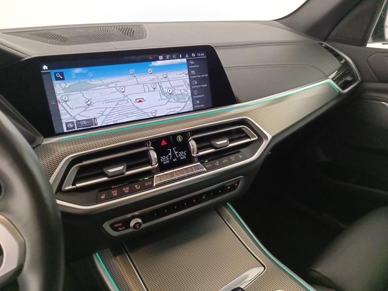 BMW X5 xdrive40d mhev 48V Msport auto