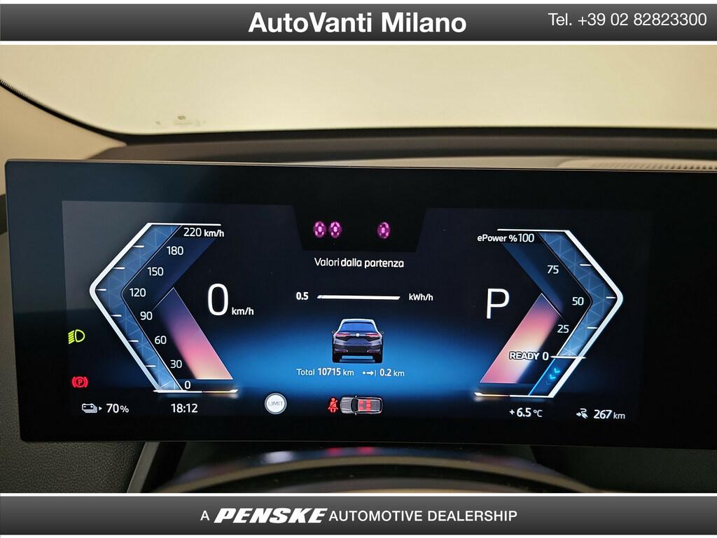 BMW iX xdrive40 pacchetto sportivo