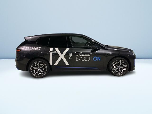 BMW iX xdrive40