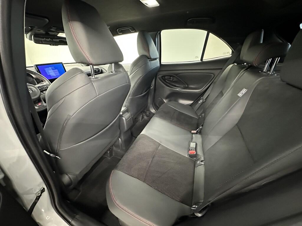 Toyota Yaris Cross 1.5h GR Sport fwd 130cv e-cvt