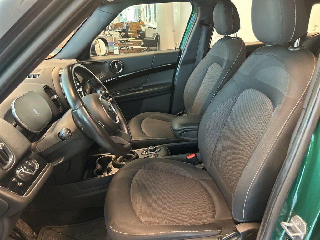 Mini Cooper D Countryman 2.0 TwinPower Turbo Cooper D Boost Steptronic