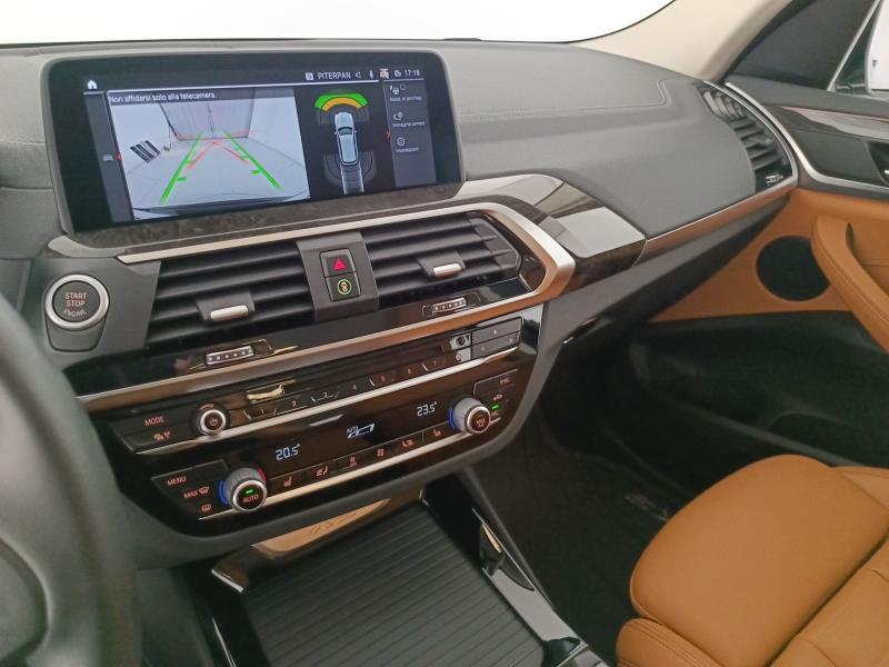 BMW X3 xdrive20d mhev 48V xLine auto