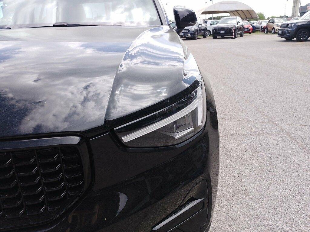 Volvo XC40 2.0 b3 Ultimate Dark auto